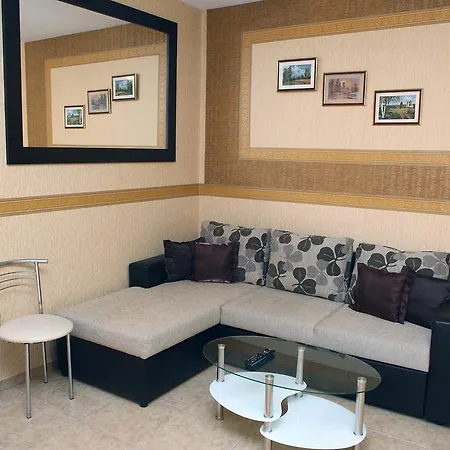 Kapitolii, Filion In Hills * Gabrovo